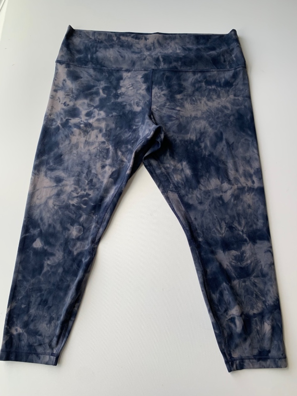 Lululemon Align Legging Women’s size 20  Diamond Dye  Cropped